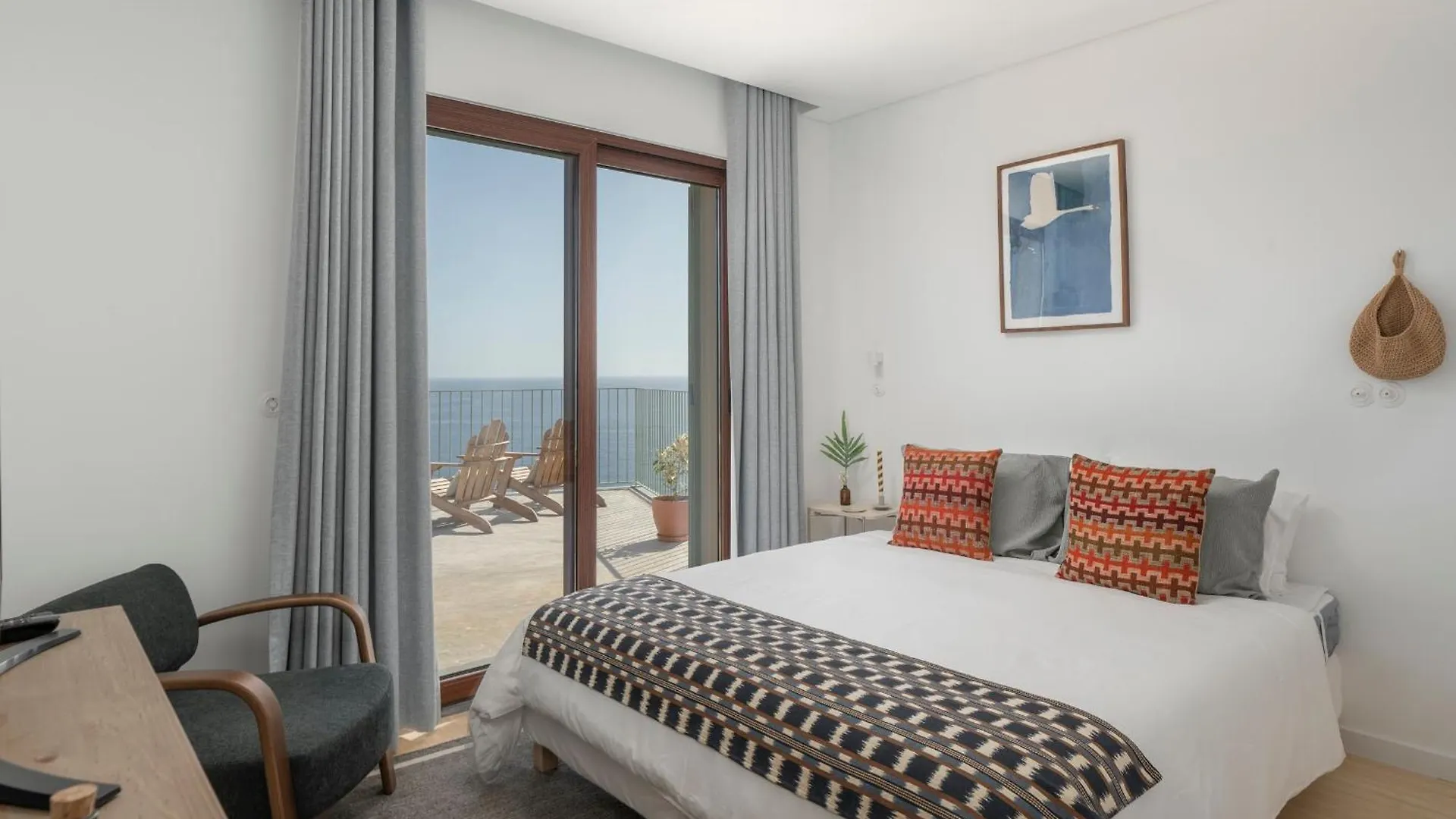 Islander - Funchal Seaside Villas